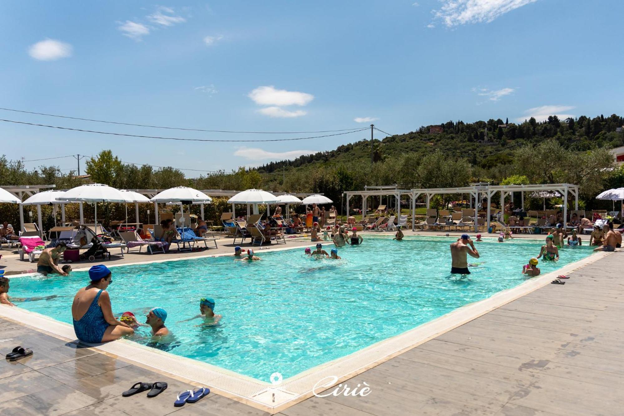Agriturismo Cirie Cassano delle Murge Eksteriør billede